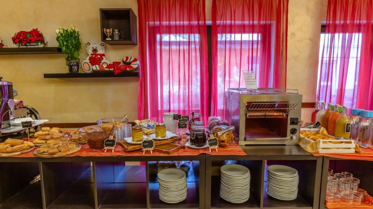 Hotel Miletto San Massimo  Luaran gambar